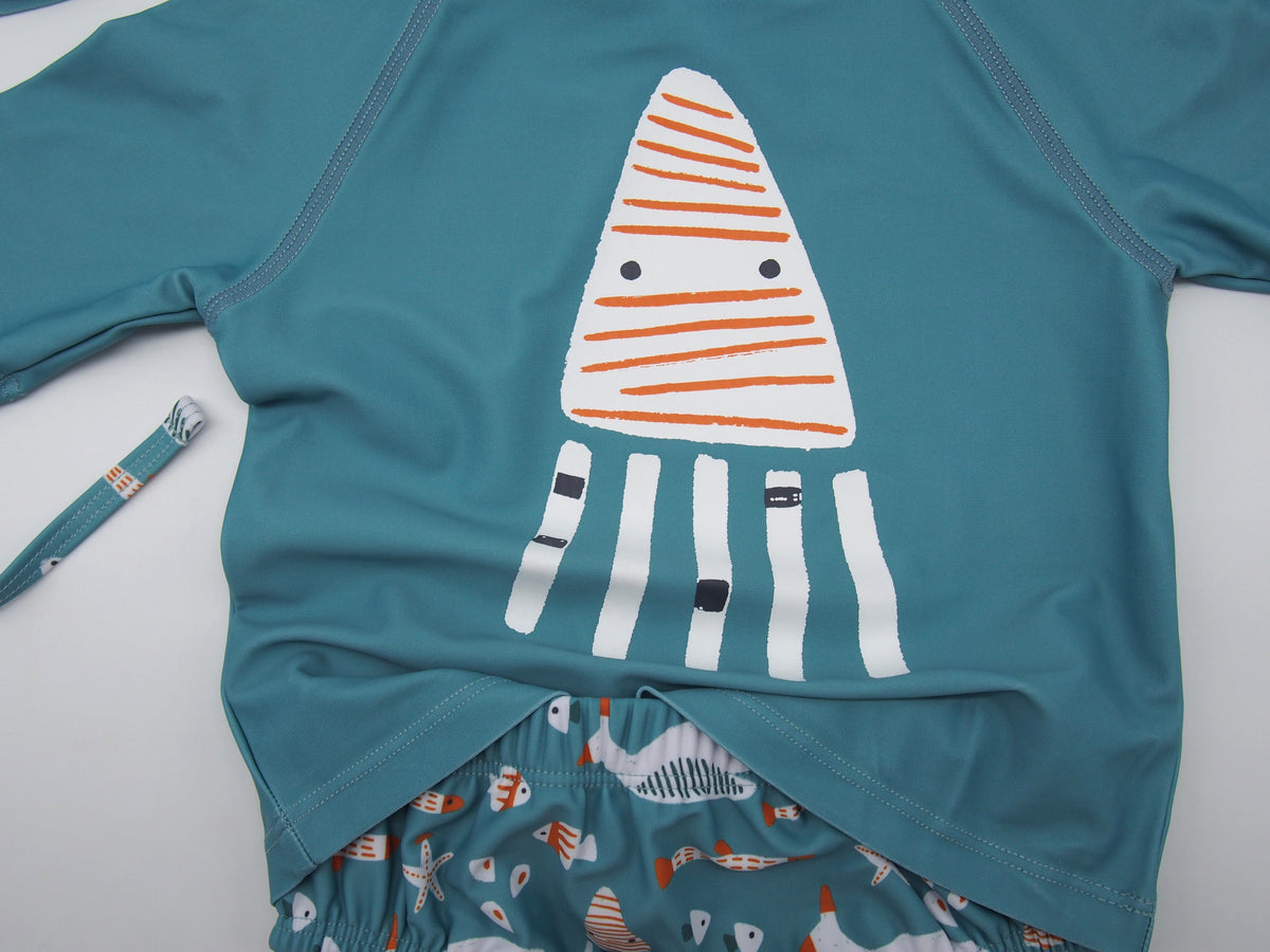 Camiseta baño medusa y peces turquesa