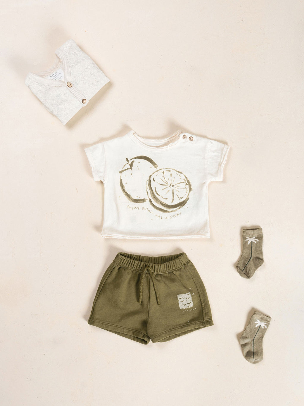 Pantalón corto verde baby Play Up