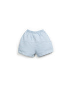Pantalón corto azul claro