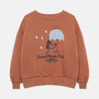 Sudadera marrón estampado muñeco y lluvia