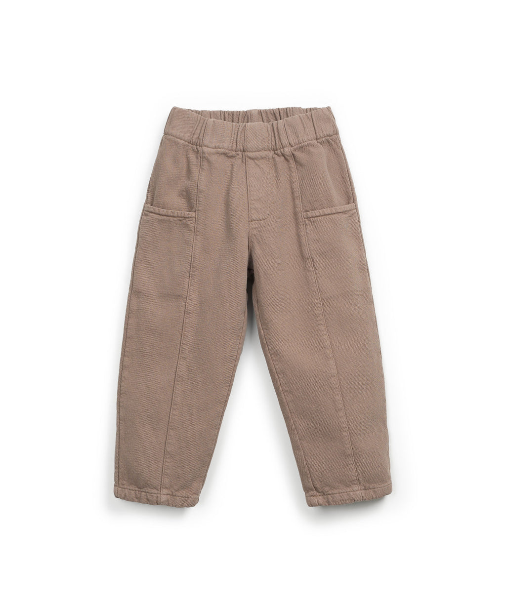 Pantalón marrón claro