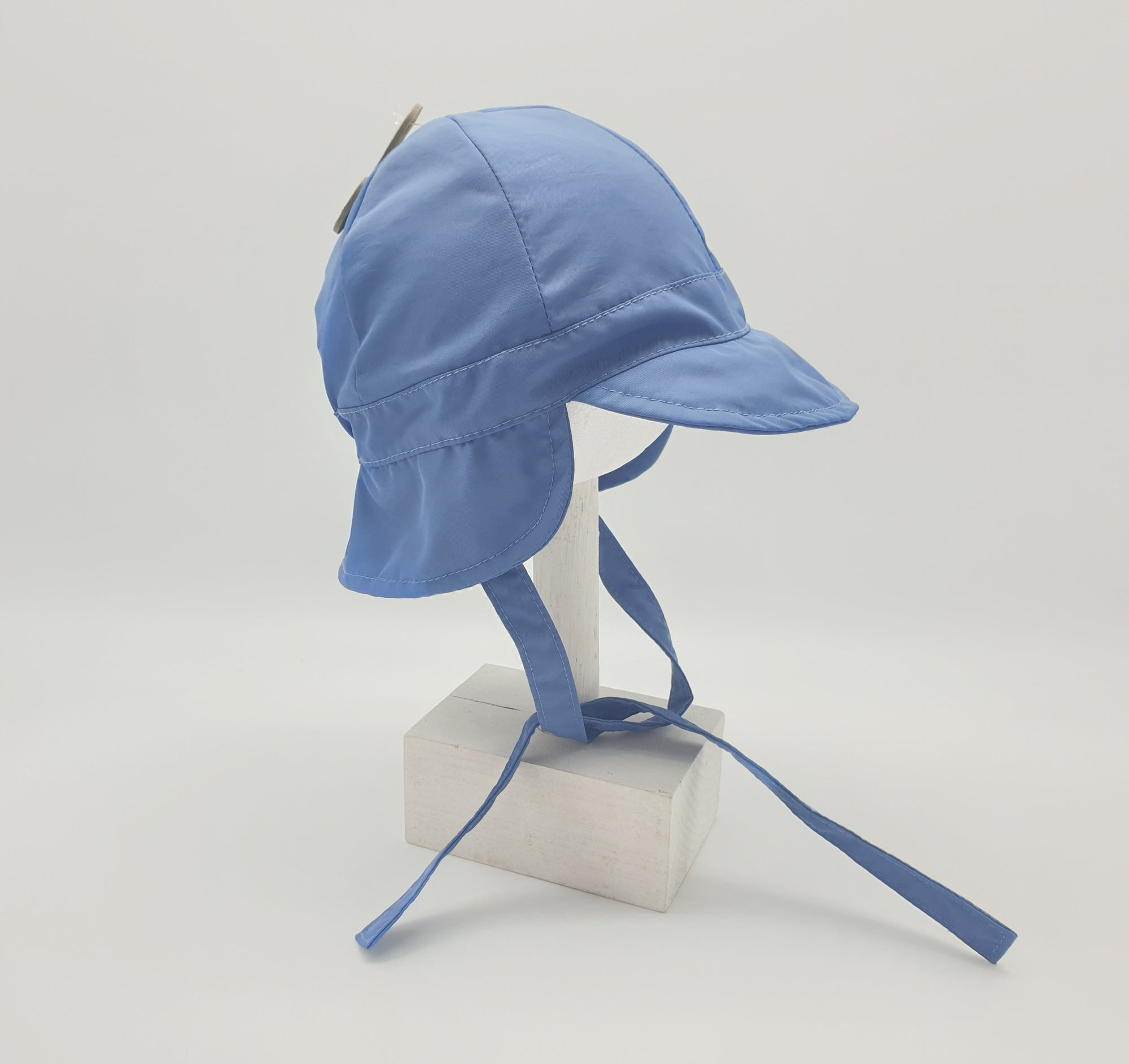 Gorro solar con visera