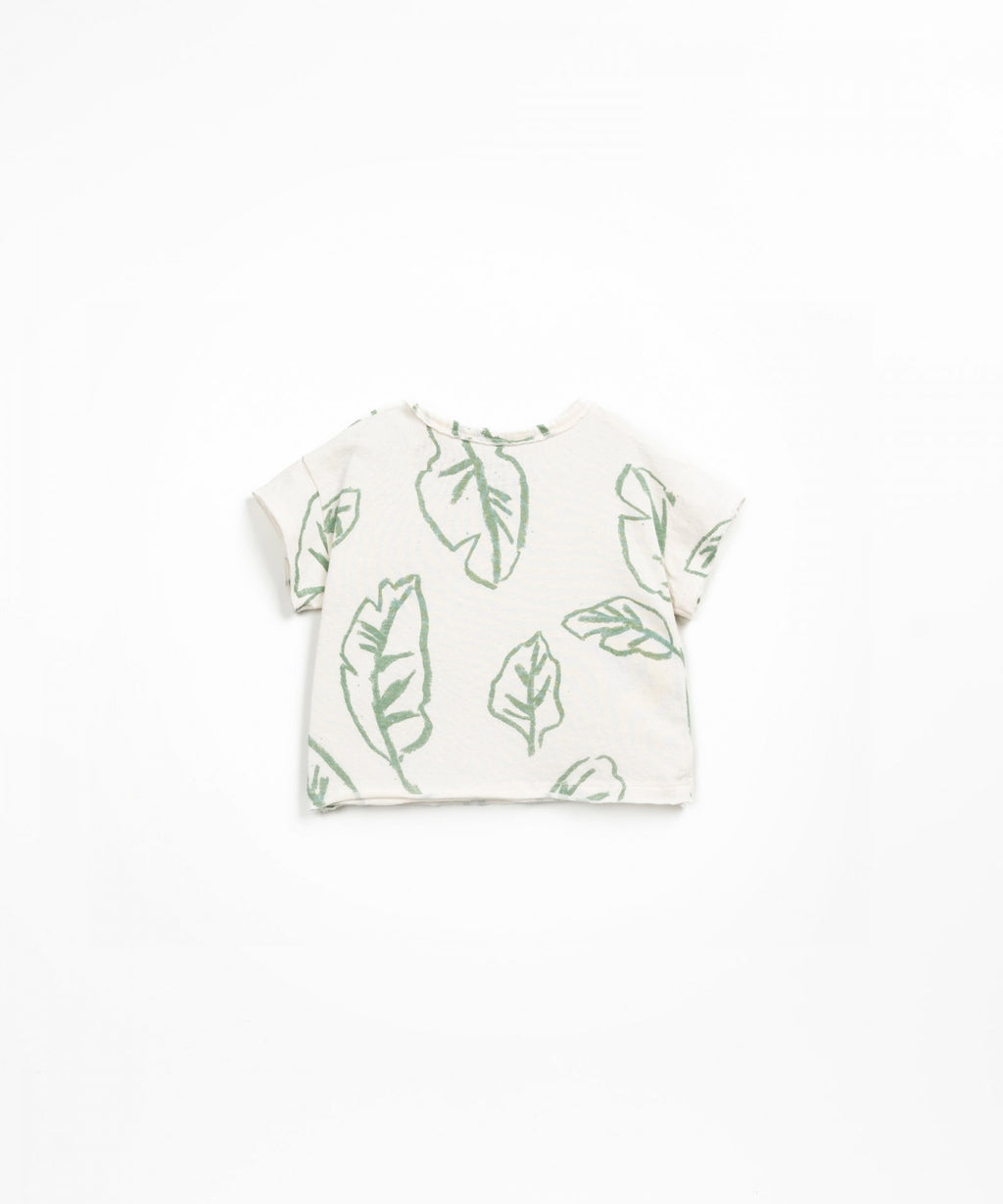 Camiseta manga corta hojas verdes