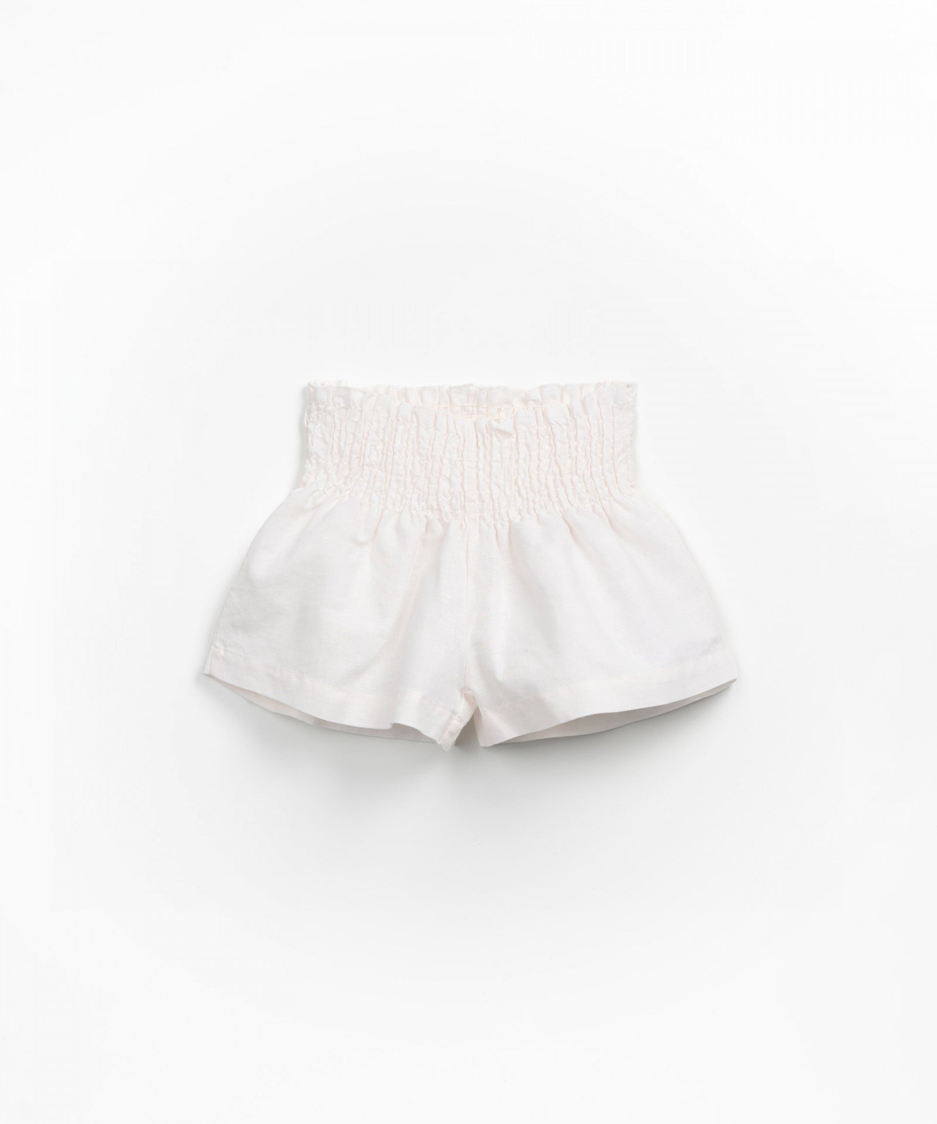 Pantalón corto blanco con cintura elástica