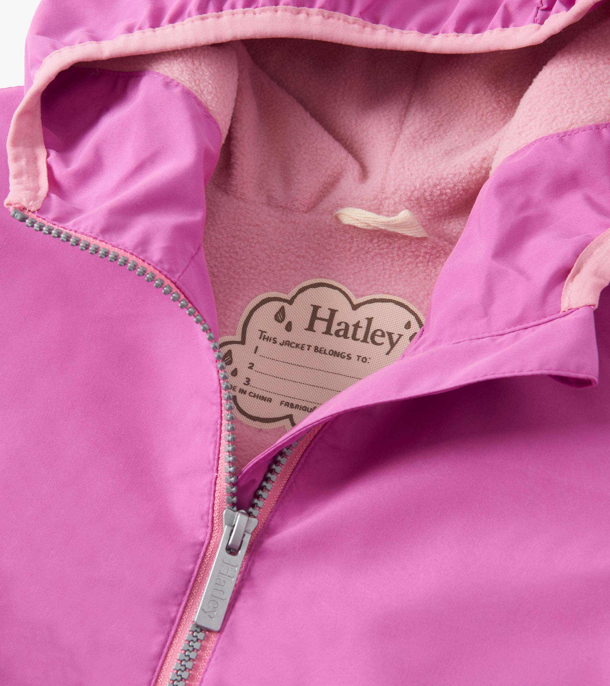 Chaqueta impermeable rosa corazones cisne