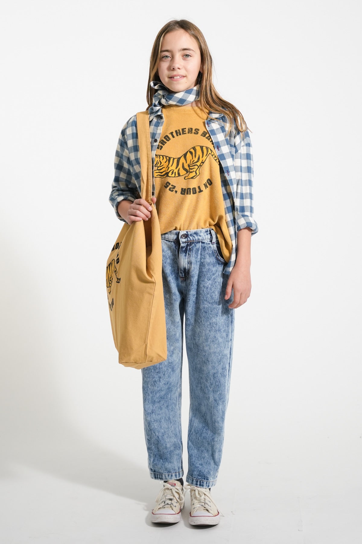 Camiseta tigre mostaza