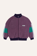 Sudadera chaqueta con cremallera, estilo vintage en color lila. 
Mangas con una raya blanca y un toque verde.