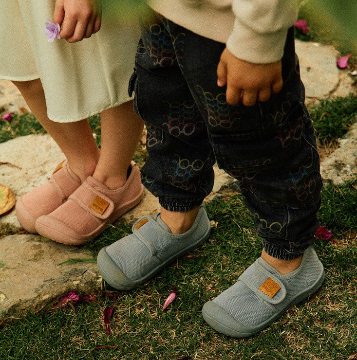 Attipas Skin Shoes